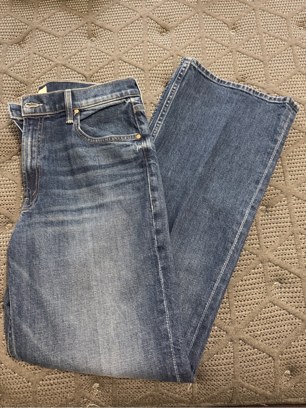 MOTHER Superior women's Bookie sneak Jeans 30/30 NWOT